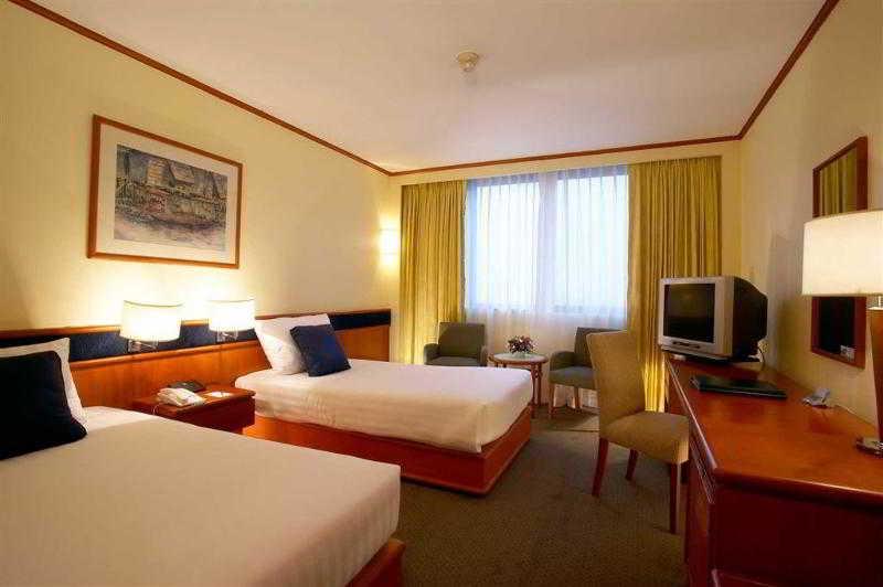 Novotel Bangkok Bangna Ngoại thất bức ảnh